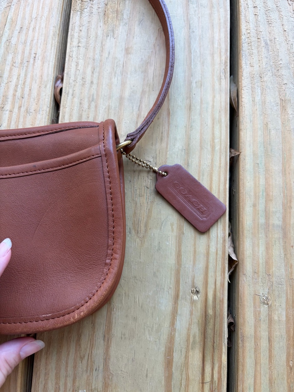 Coach vintage brown leather Coach 9031 Wendie crossbody bag - Picture 2 of 10